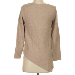 GOELIA tan pullover sweater